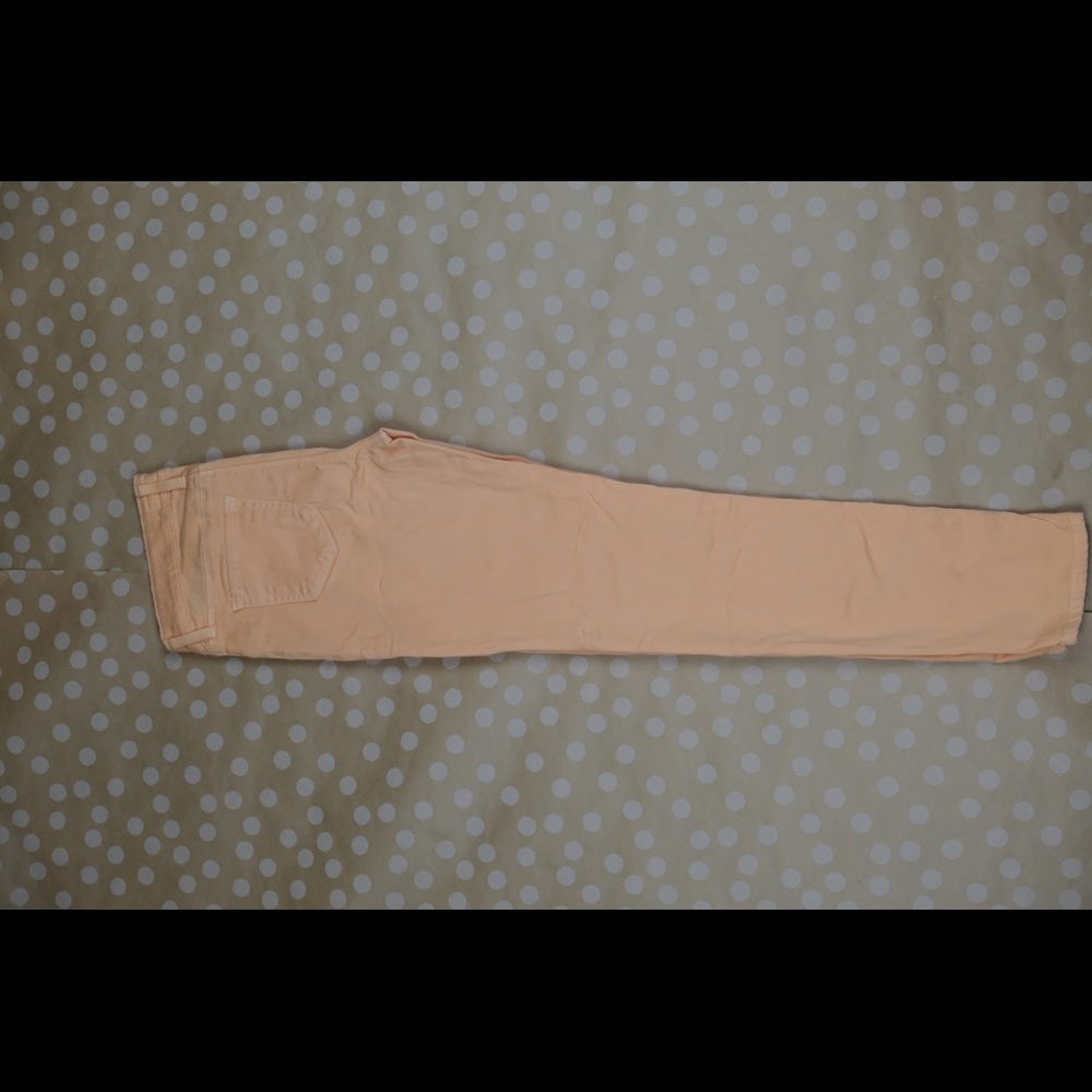 Jean - Picture 5 of 10